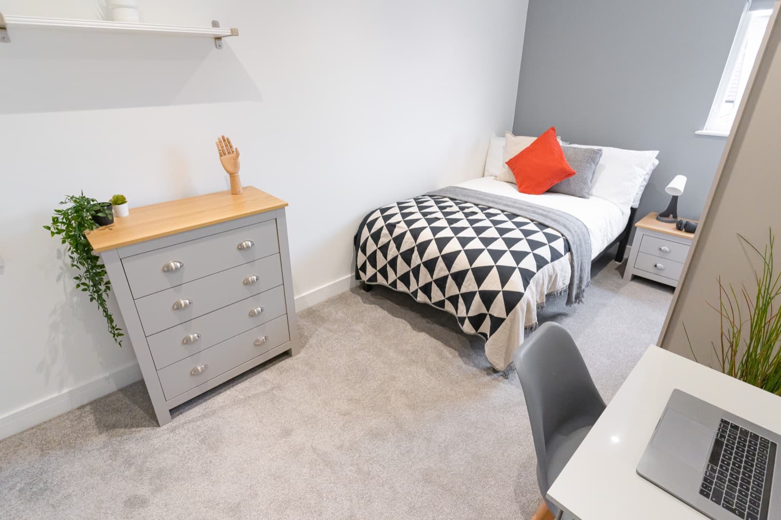 Hudson #44 — photo 21
