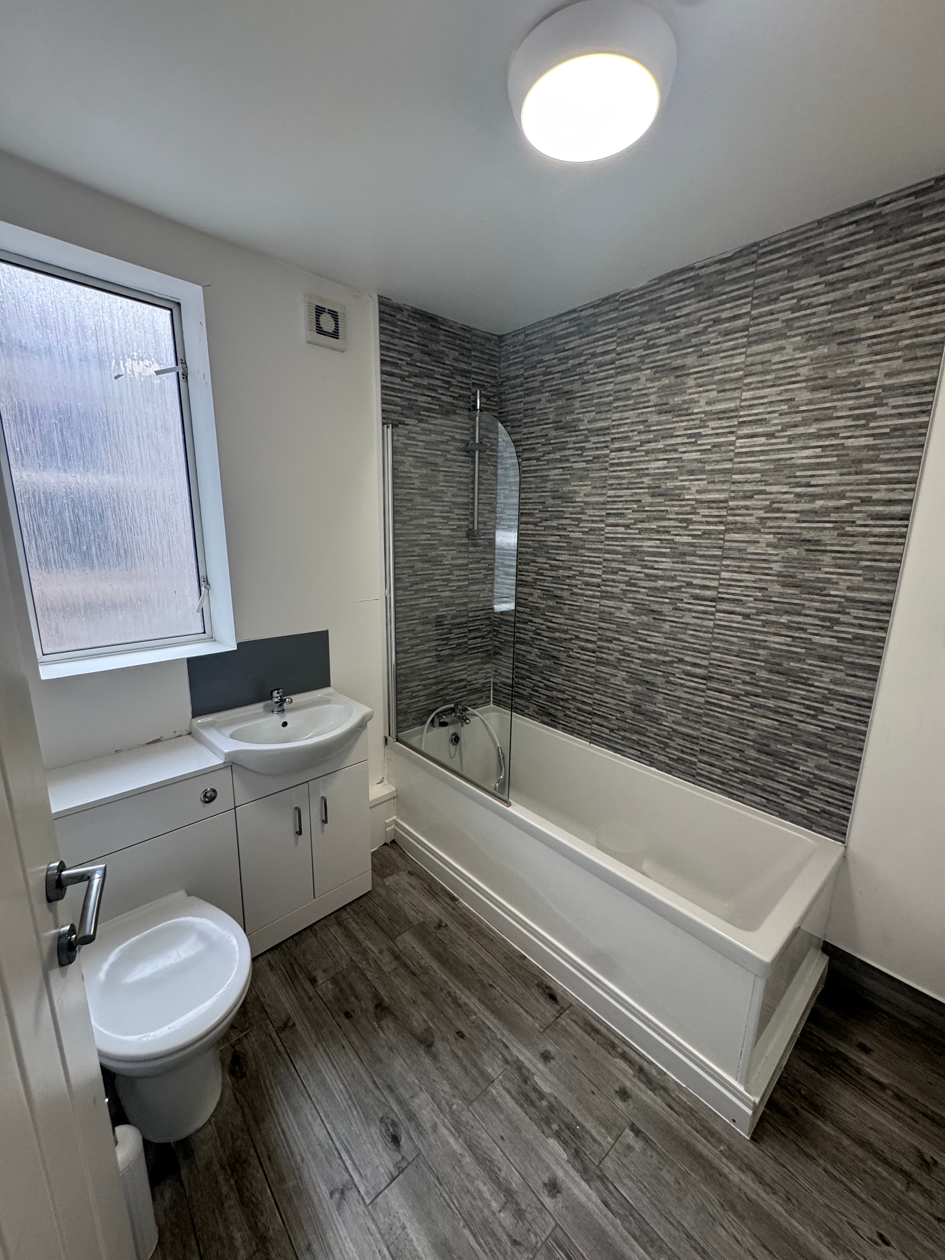 265 Francis Avenue — photo 6